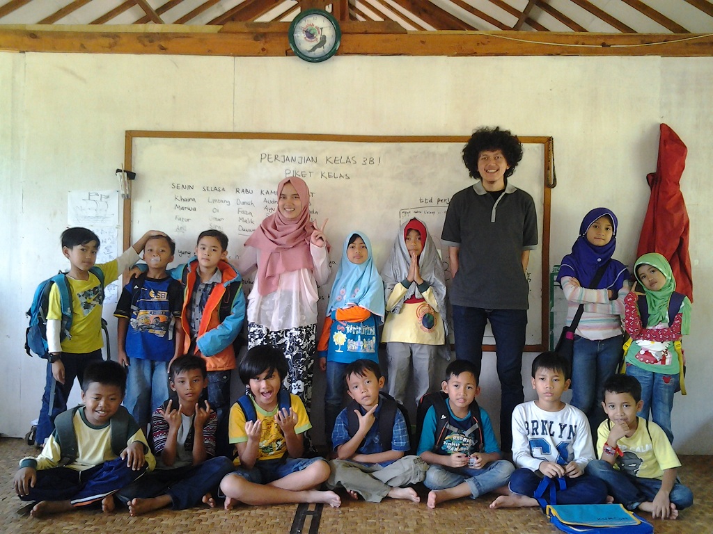 Yayasan Sekolah Alamback to school 71